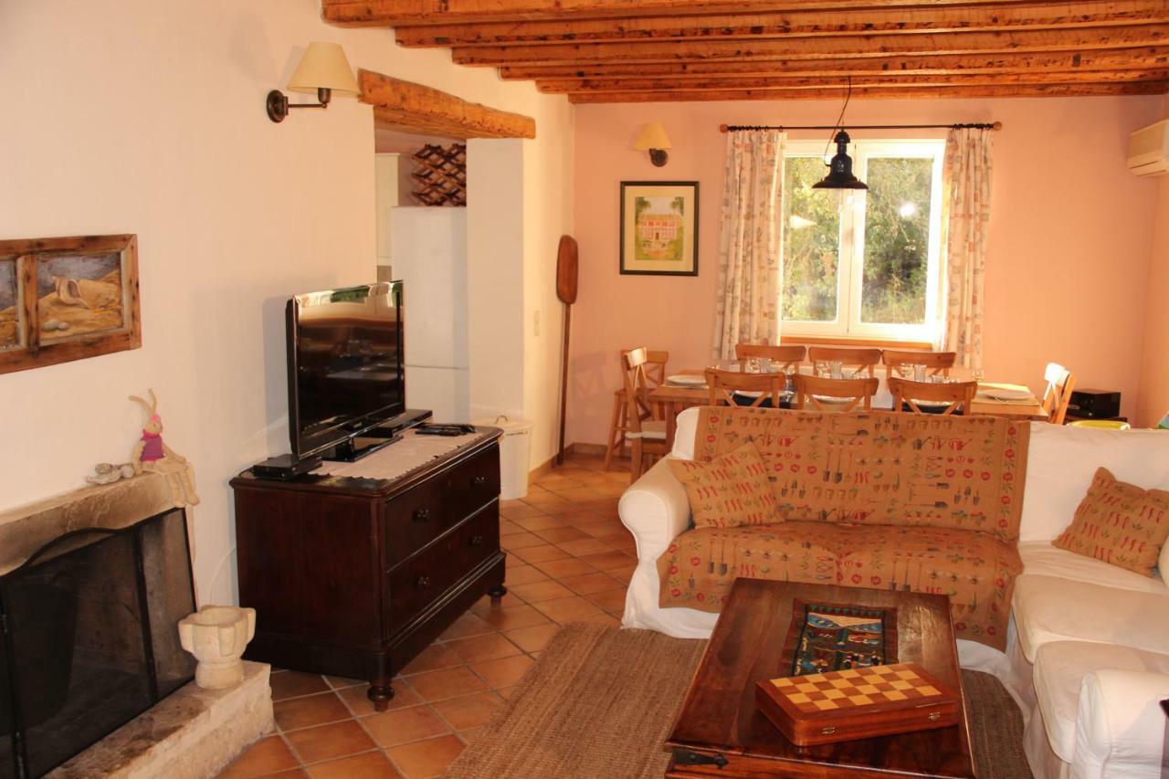 Stone Rose Villa Ágios Ioánnis Екстериор снимка